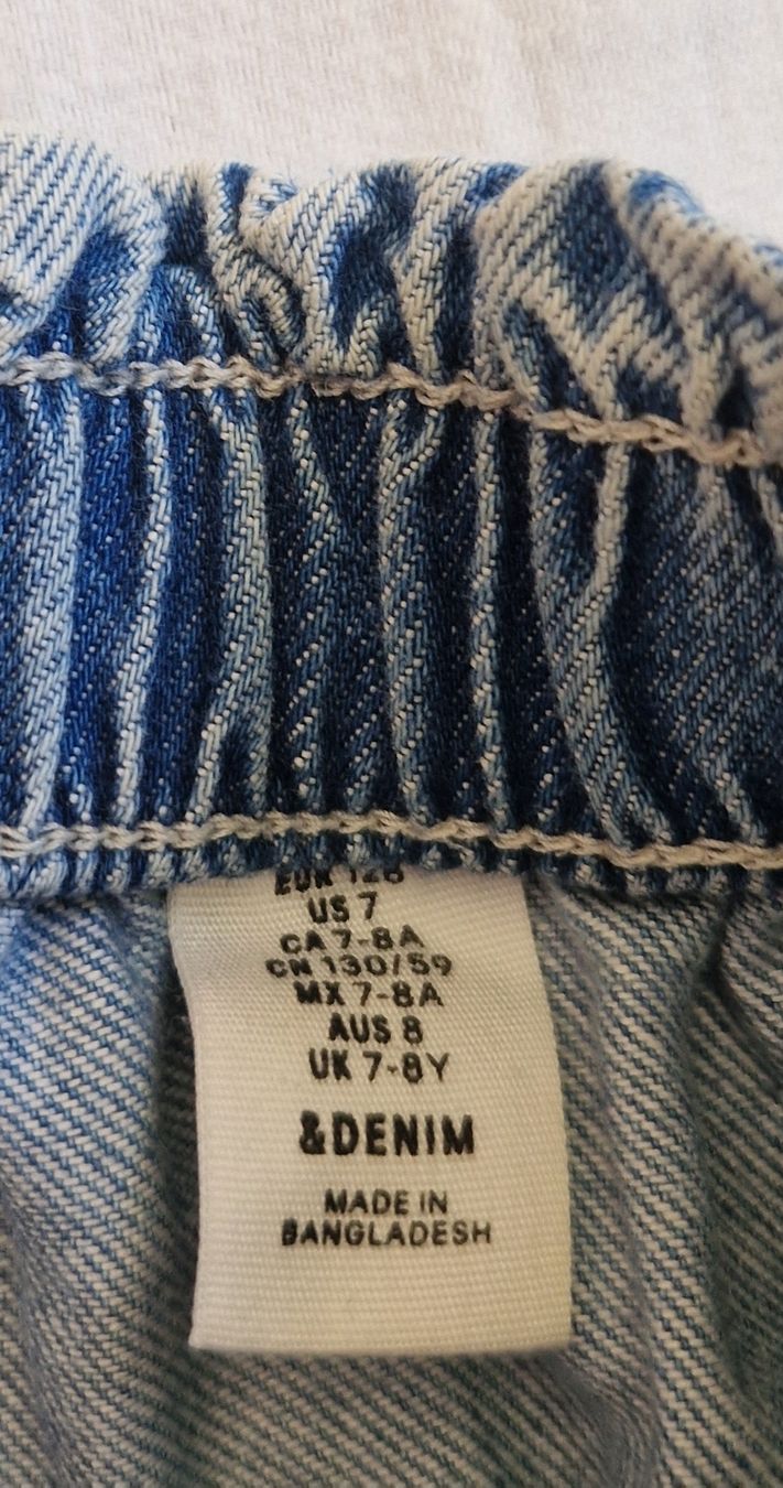 Hosen: Jeans-Shorts, Gr. 128, elastischer Bund – Gebraucht aus Muri b. Bern von rol_xtf8 3