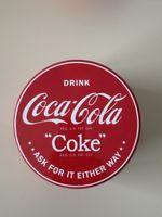 Vintage Coca-Cola box (round)