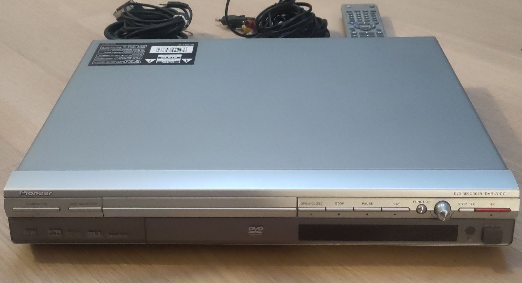 Pioneer Registratori: Pioneer DVD Recorder DVR-3100, inkl. Aufnahmefunktion – Usato da Zürich venduto da her_yqt7