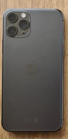 Apple Telefoni cellulari / Smartphones: IPhone 11 Pro 64 GB Graugrün – Usato da Thalwil venduto da Kja69 2
