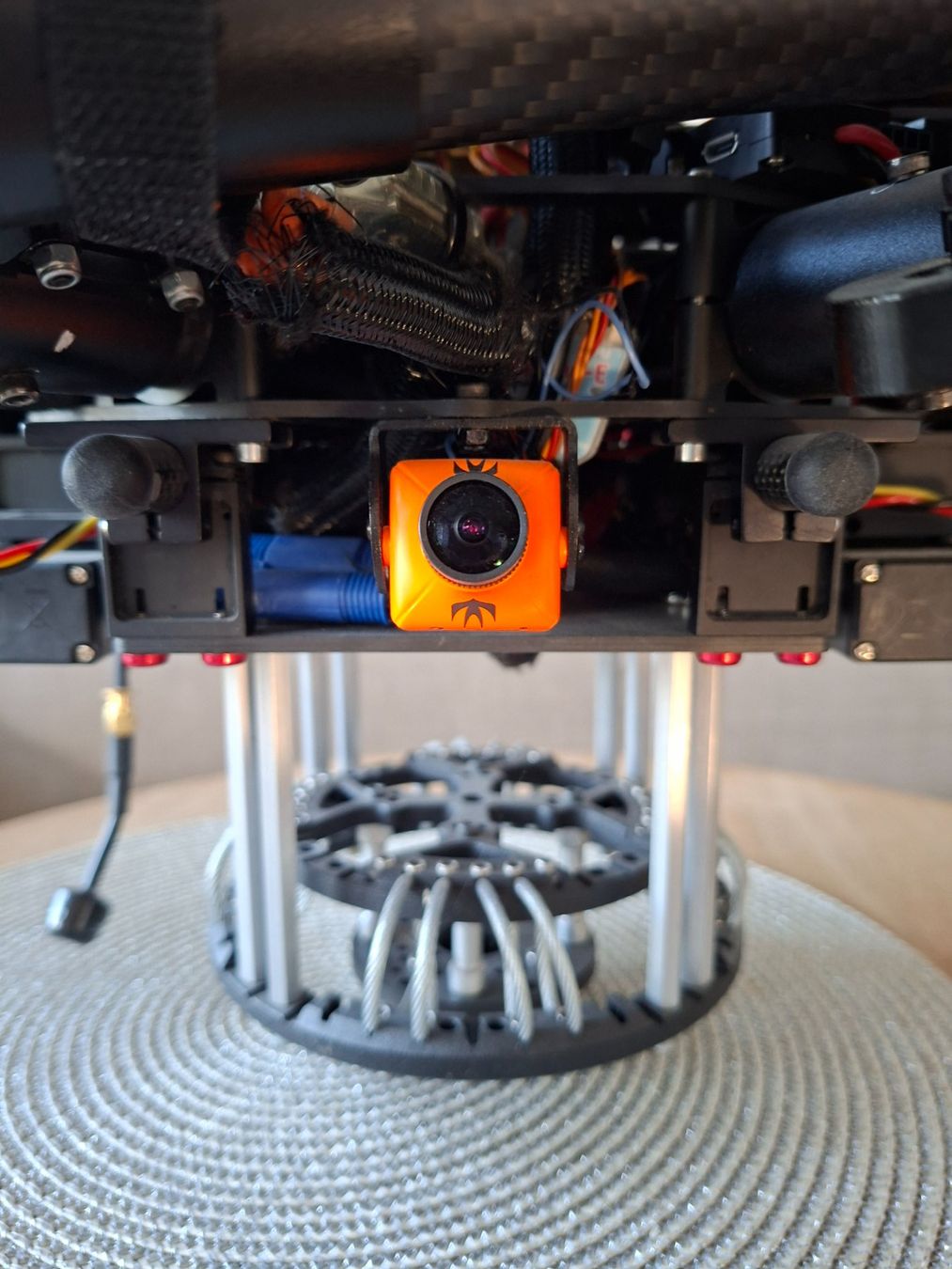 DJI Modellismo RC: High-end Cine Hexacopter im Selbstbau – Usato da Bolligen venduto da thaichristen 3