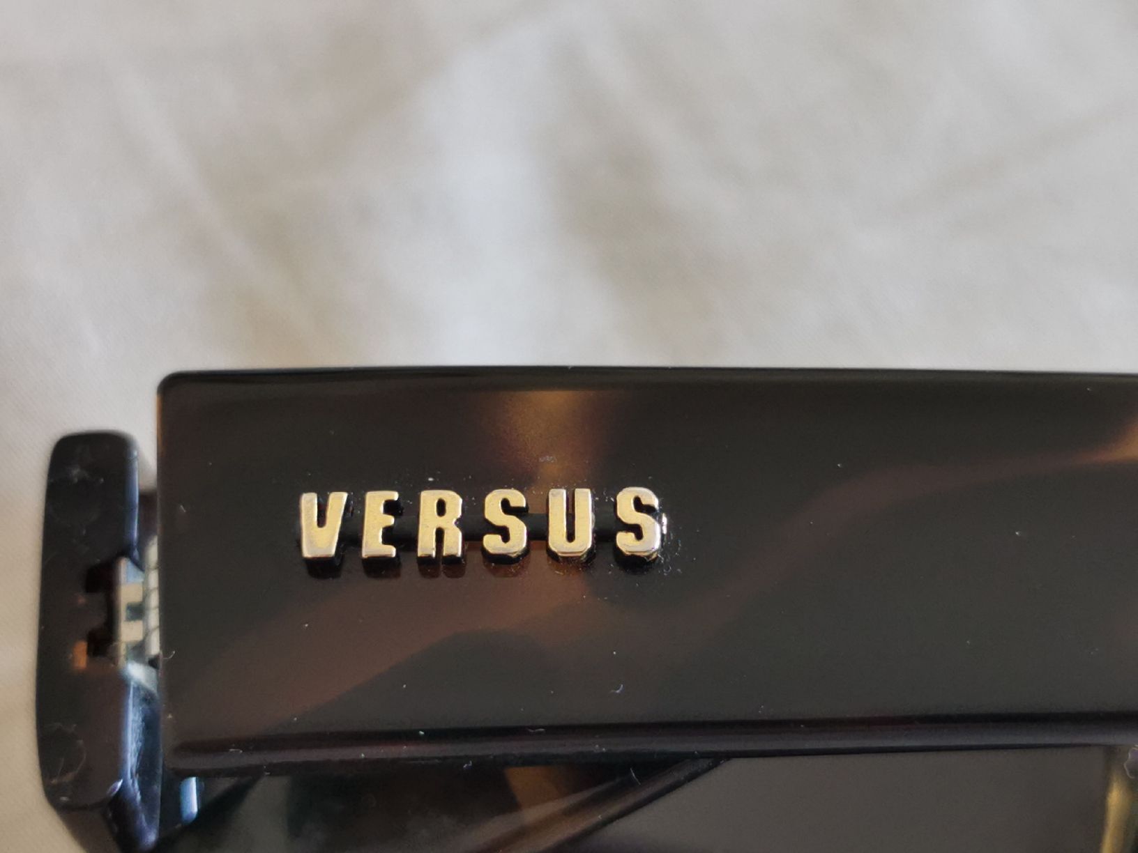 Versace Brillen & Gläser: Versus Herren Sonnenbrille – Gebraucht aus Schlieren von vlalif 2