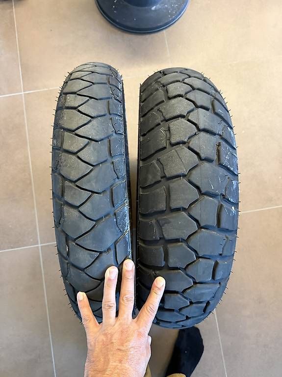 Pneumatici & Ruote complete: Michelin Anakee Adventure – Usato da Mosnang venduto da Thomas9424