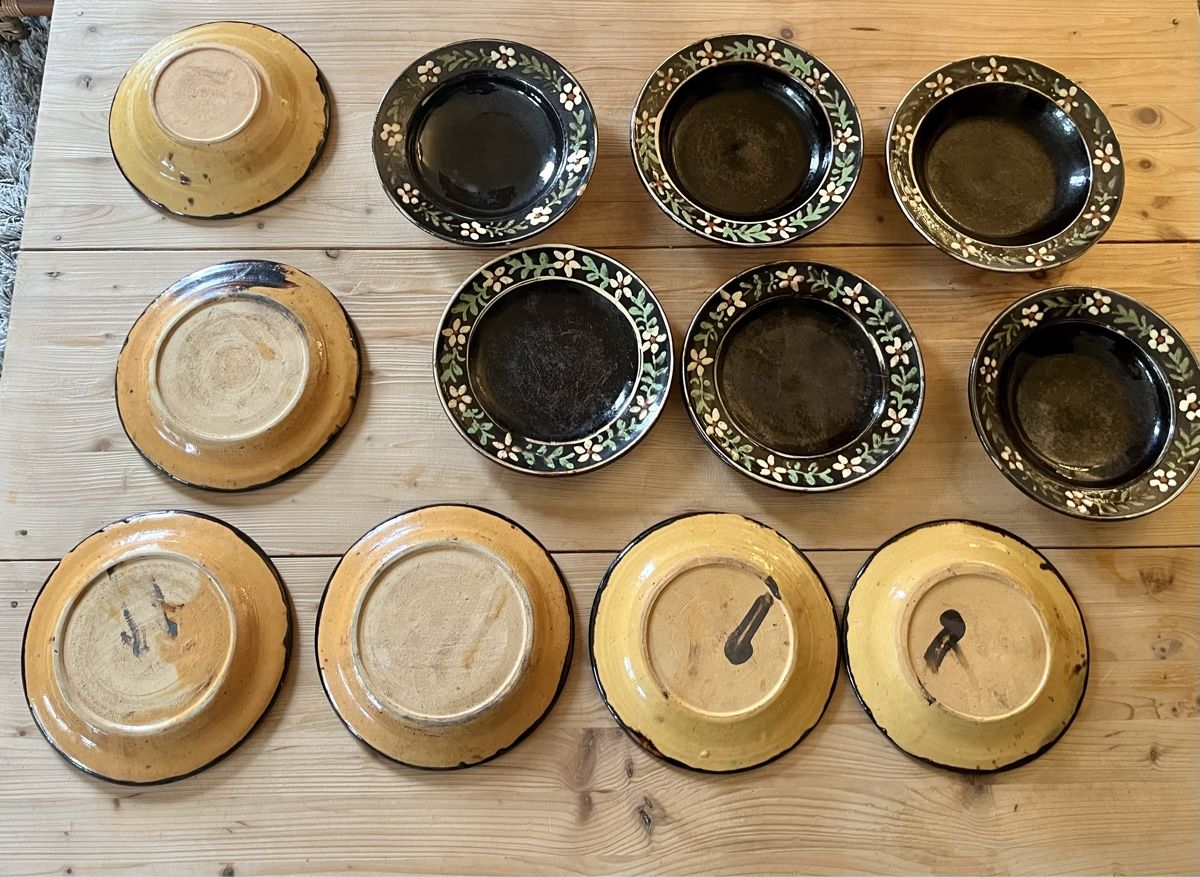 Assiettes: 12 antike Teller mit Bauernmalerei – D'occasion à Ottikon par san_w99n 5