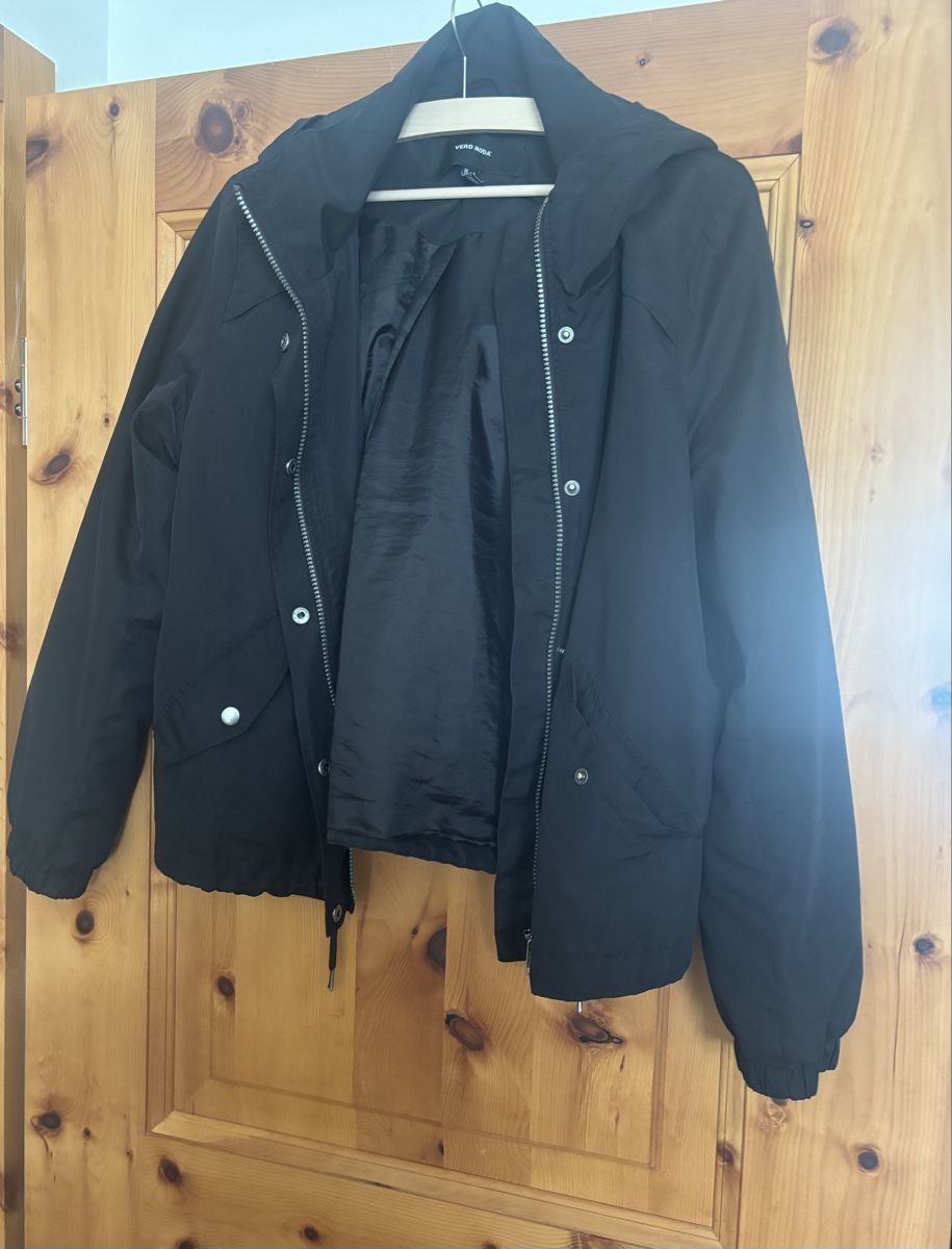 Vero Moda Giacche: Vero Moda Jacke – Usato da Celerina venduto da Heli87 1