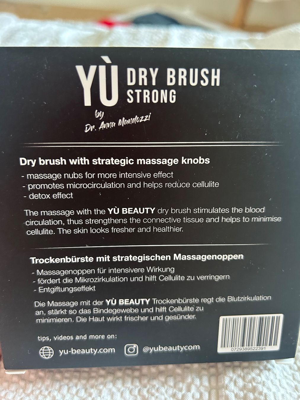 Altro per la cura dei capelli: Dry Brush New – Usato da Zürich venduto da ili12 1