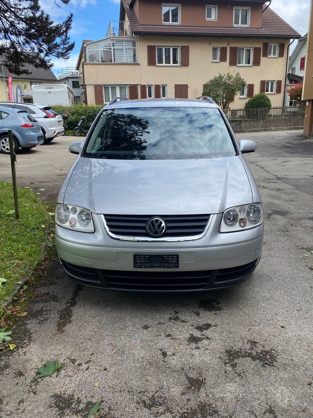 VW Automobili: VW Touran Export – Usato da Einsiedeln venduto da F.Zeqiri 2