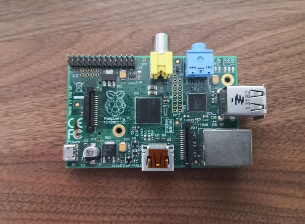 Raspberry Pi 1 Mod. B (Gebraucht) in Ostermundigen für CHF 5 – mit ...