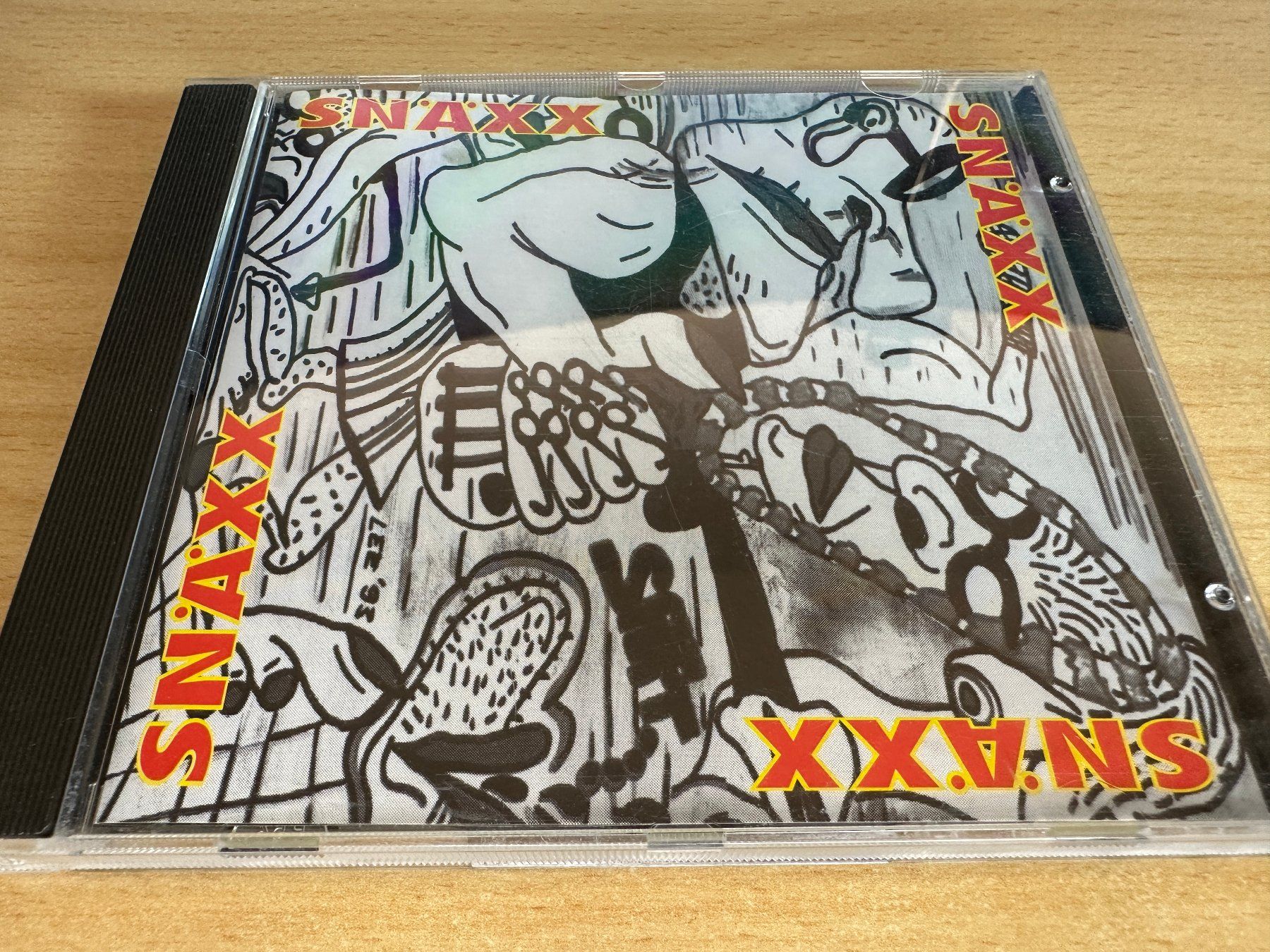 CD: Snäxx – Snäxx – Usato da Rikon im Tösstal venduto da Alpenmutz
