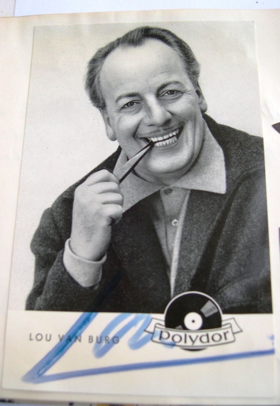 Autographes: Original Autogrammkarte Lou van Burg – D'occasion à Illgau par spanistroj