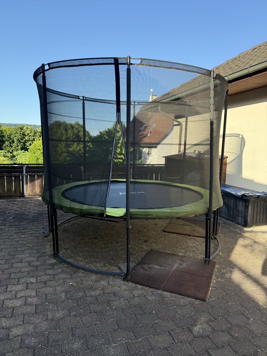 Trampolini: Trampolin Ampel 24 305cm – Usato da Bad Zurzach venduto da Shine10 6