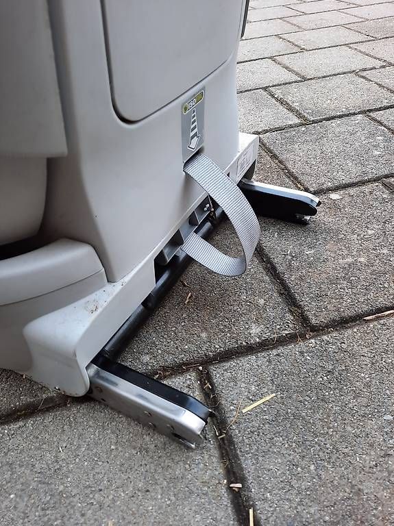 Britax Römer Seggiolini per auto: Römer Kindersitz Kinderautositz Trifix 9-18Kg – Usato da Strengelbach venduto da killifish 3