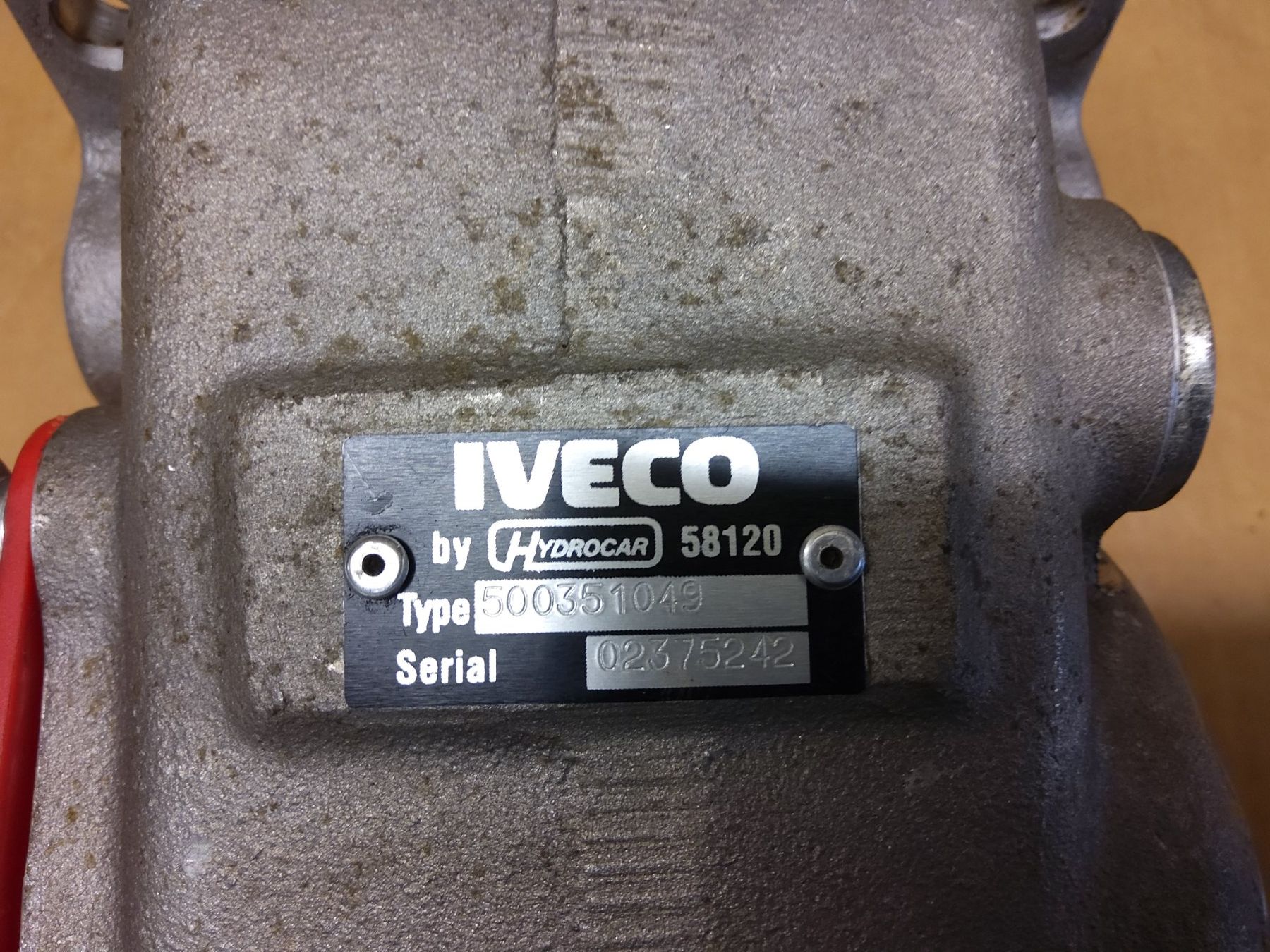 Iveco Tutti pezzi di ricambio auto: 500351049 Nebenantrieb Iveco NEU – Nuovo (secondo la descrizione) da Zihlschlacht venduto da Kreis68 2