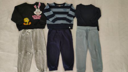 Kinder Kleidung 3er Set Pullover & Hosen Grösse 98/104