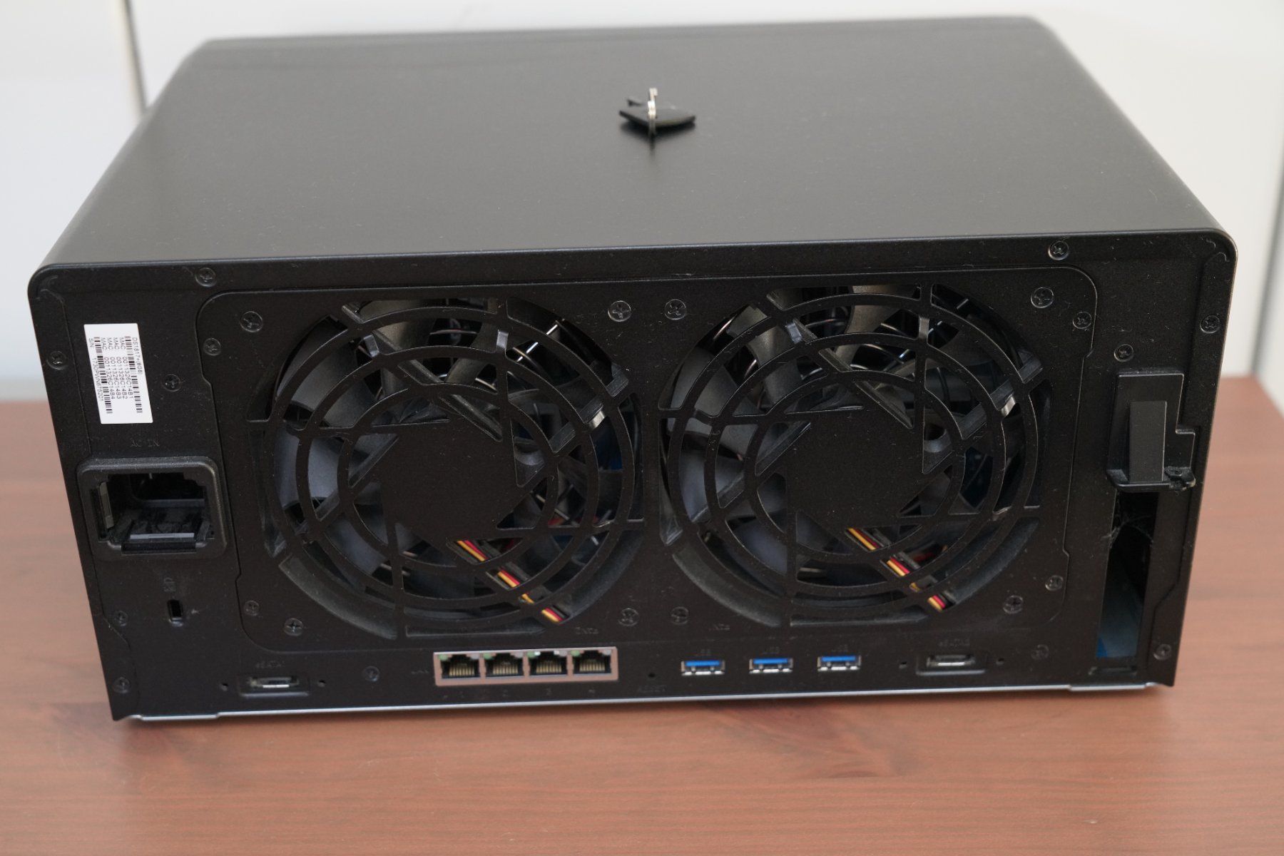 Synology Server: Synology Diskstation DS1817+ mit 16GB RAM und OVP – Usato da Zürich venduto da Lock5151 2