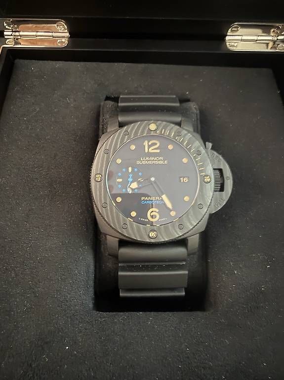 Panerai Orologi: Panerai Luminor Submersibel Carbotech – Usato da Zürich venduto da timeio