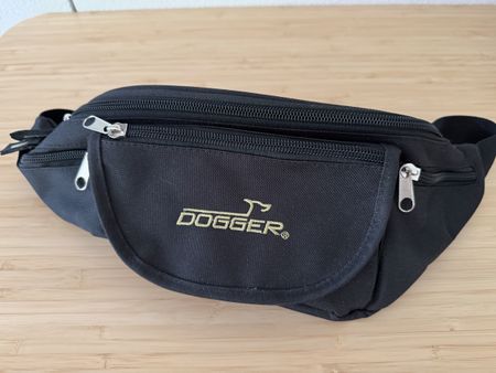 Bauchtasche DOGGER schwarz verstellbar