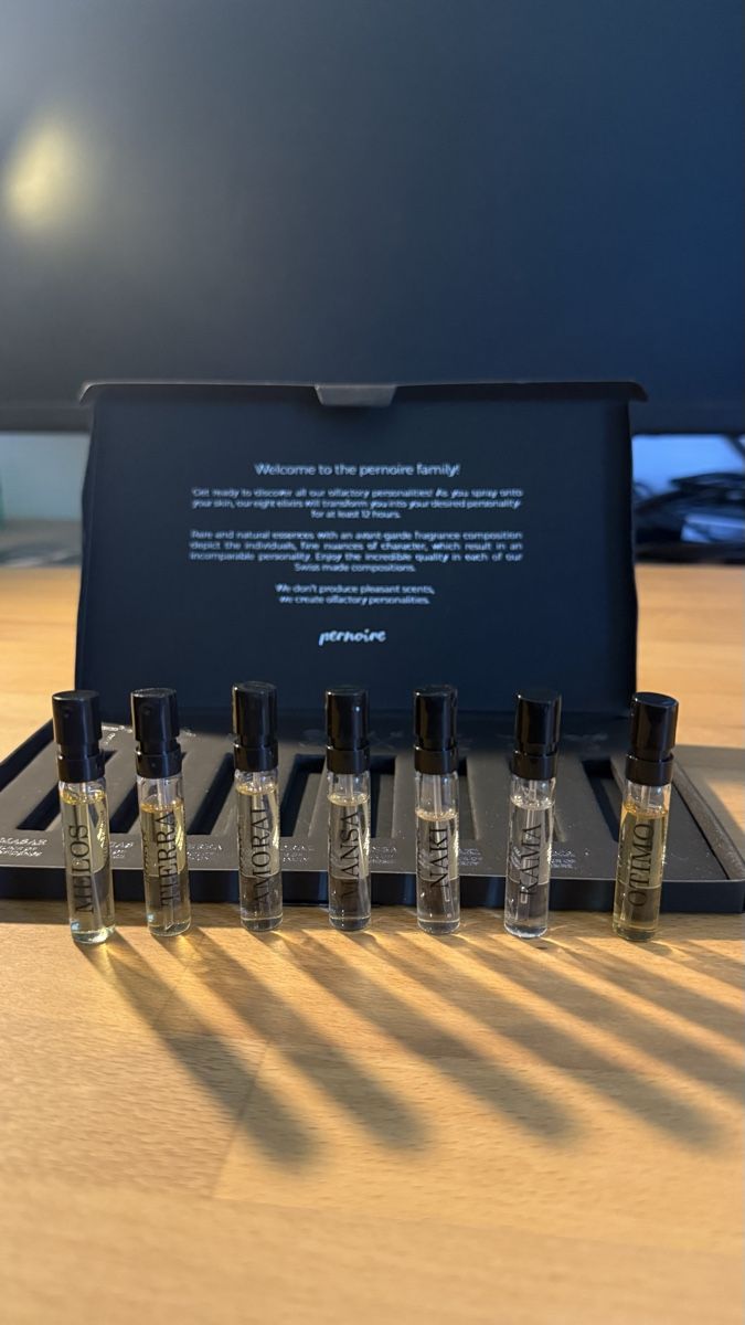 Profumi & Eau de Toilette: 28x Niche Parfüm Proben – Usato da winikon venduto da lfisch04 4