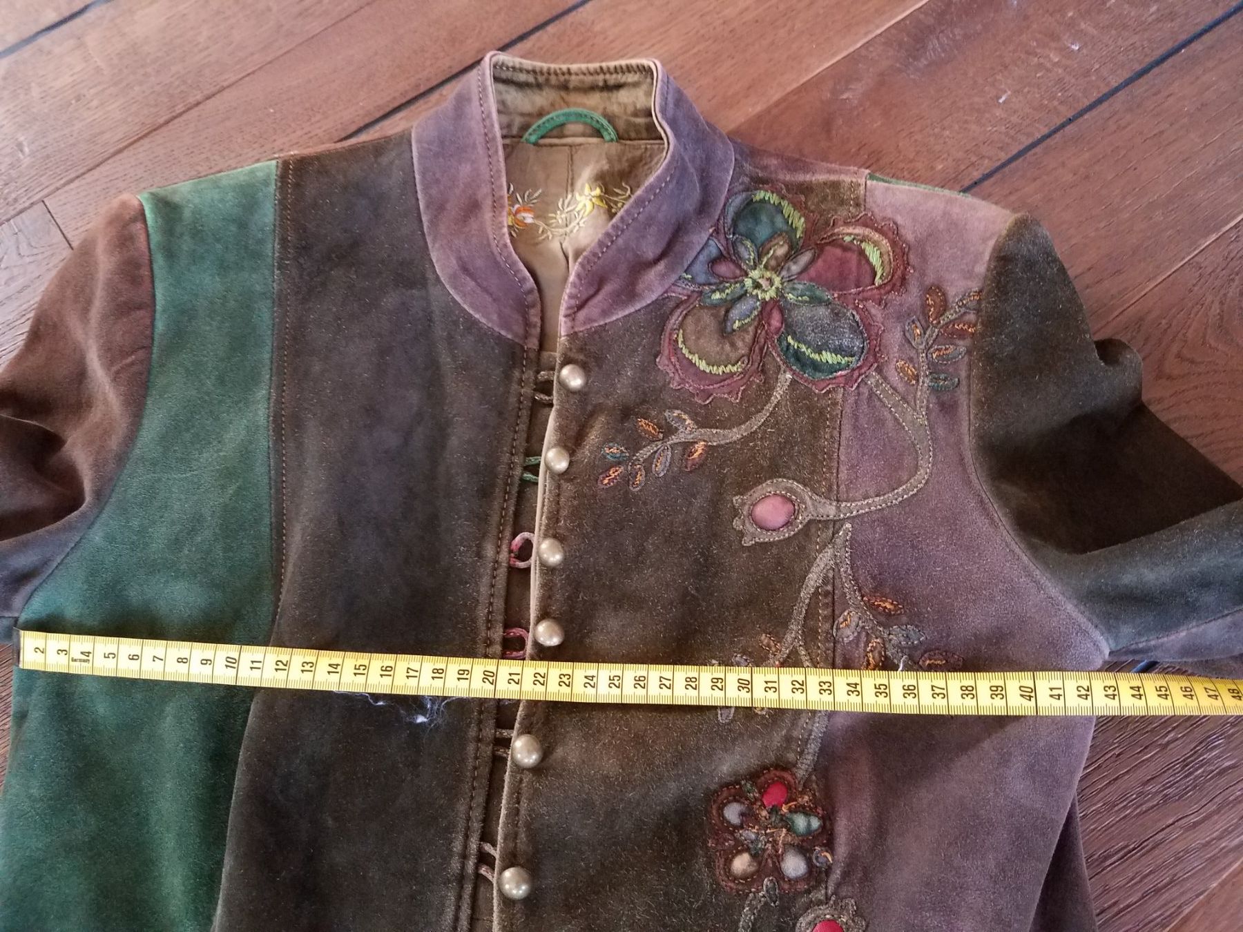 Meindl Giacche: Wunderschöne Meindl Wildlederjacke Tracht Grösse M – Usato da Lostorf venduto da MidnightRider59 4