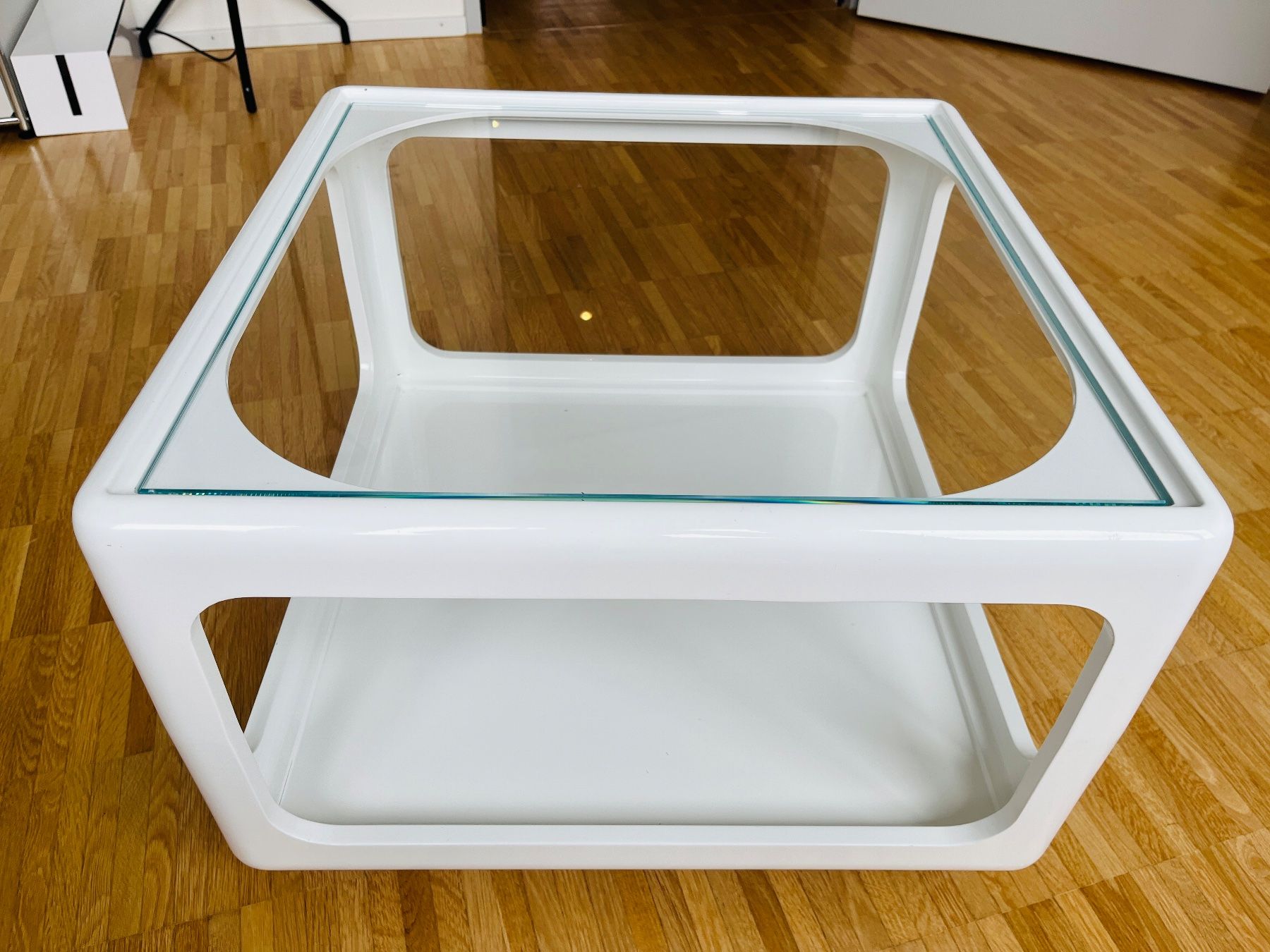 Tische: Mid-Century Space Age Couchtisch – Gebraucht aus Wallisellen von MT1221