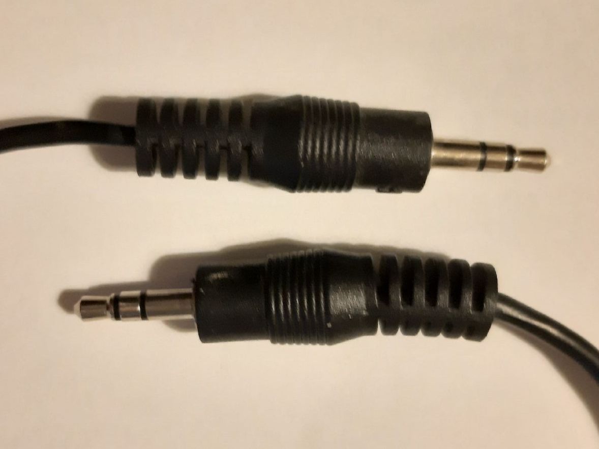 Cavi: 3,5 mm AUX Kabel – Usato da Wila venduto da myquaso 2