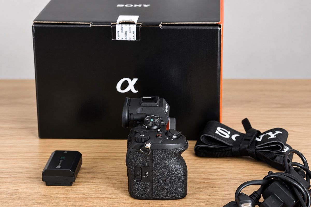Sony Fotocamera: Sony Alpha A7 IV / A7M4 – Usato da Goldach venduto da Elaissati 3