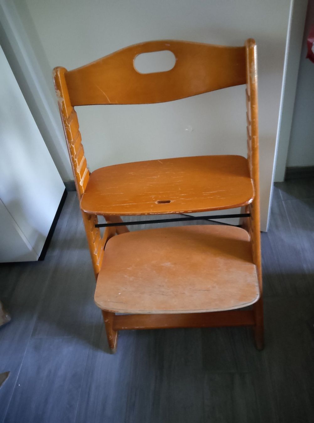Chaises hautes: Chaise haute en bois – D'occasion à Vicques par prairie0809 1