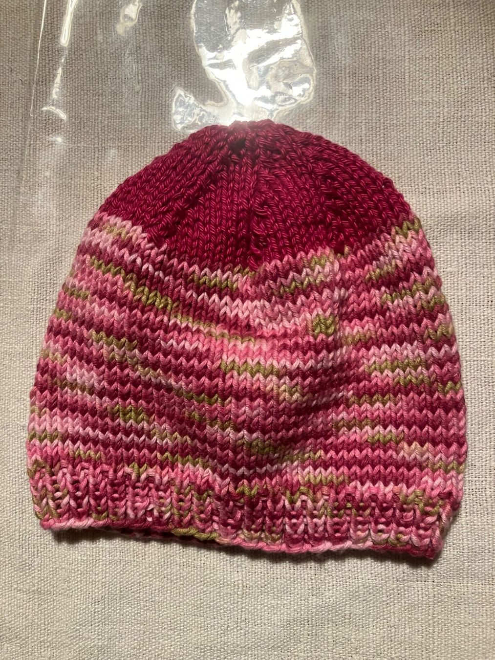 Sonstige Mädchenkleider: Handgestricktes Häubchen – Neu (gemäss Beschreibung) aus Reichenbach i. K. von haferflocken07