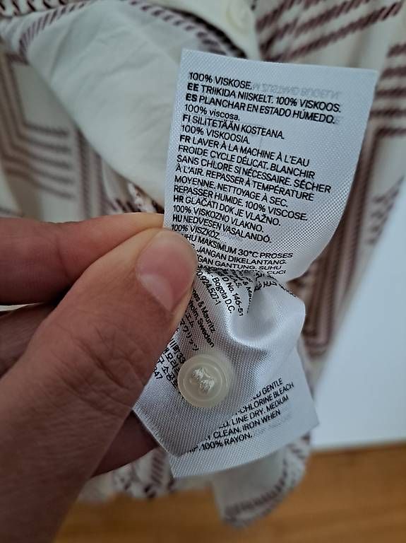 Camicette: Gemusterte Bluse H&M Grösse 38 inkl. Versand CH – Usato da Winterthur venduto da ste_jhr6 4
