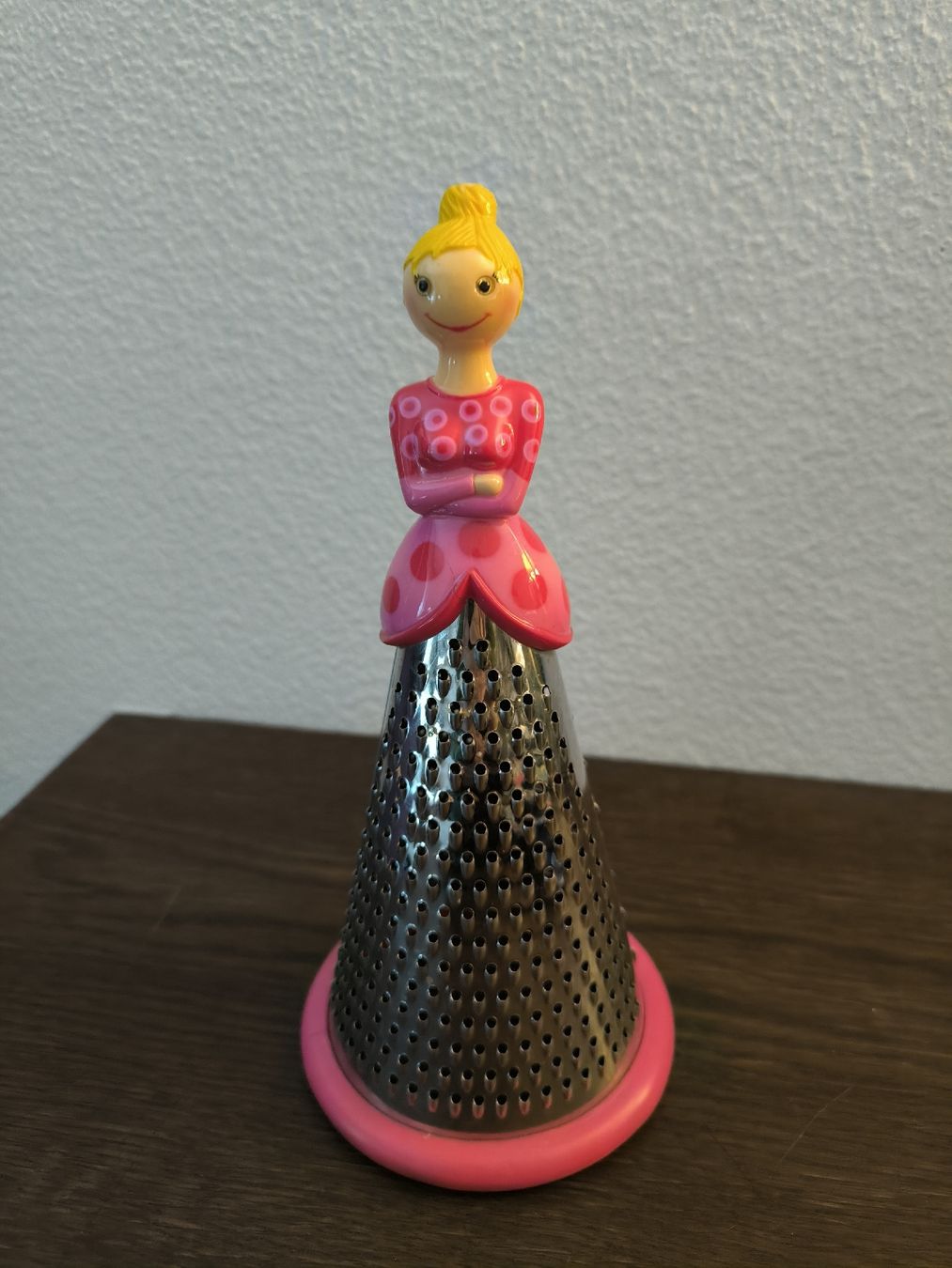 Pylones Statuette: Pylones Grosse Reibe - Ma Dame – Usato da Kloten venduto da Olivenbaum2017