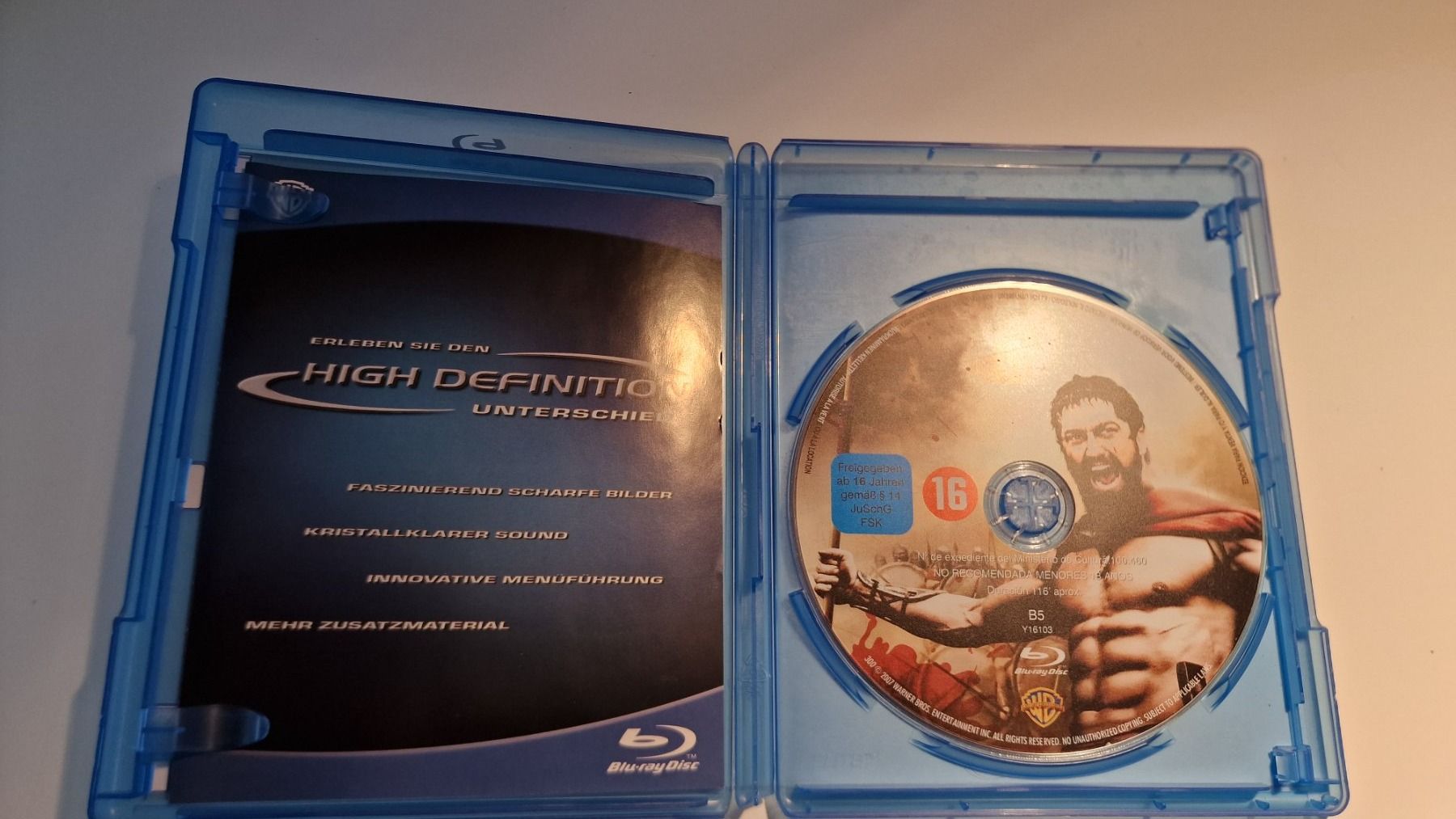 Tutti i DVDs: 300 Blue Ray Spielfilm – Usato da Sempach Station venduto da SwissRolli 1