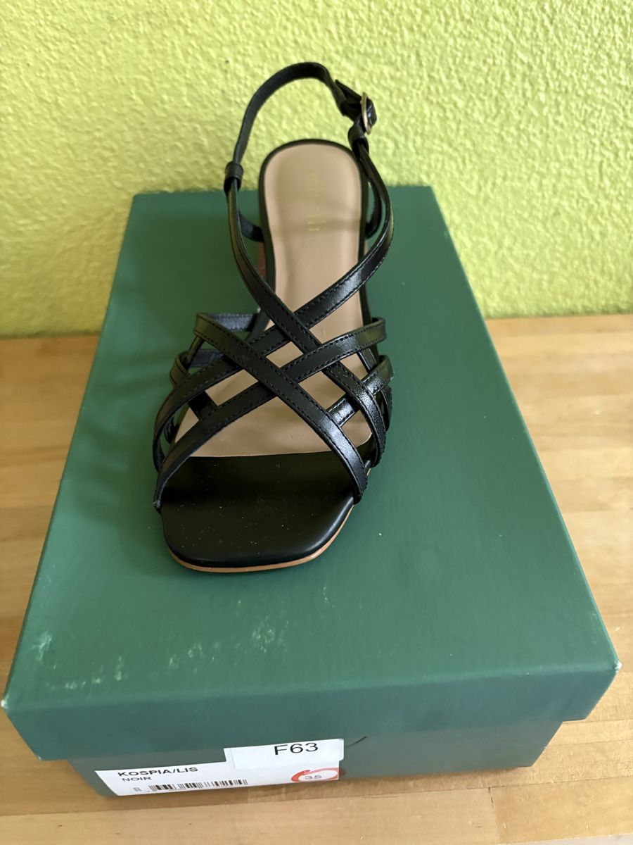 Damenschuhe: Sandales Minelli neuves taille 35 – Neu und originalverpackt aus Düdingen von Yellow 1