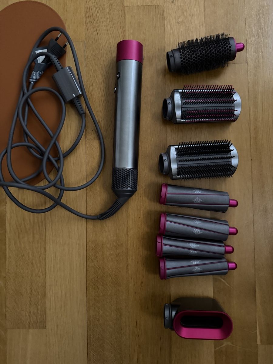 Dyson Asciugacapelli: Dyson Airwrap Haarstyler Set gebraucht im Etui – Usato da Zürich venduto da A_M_ 1