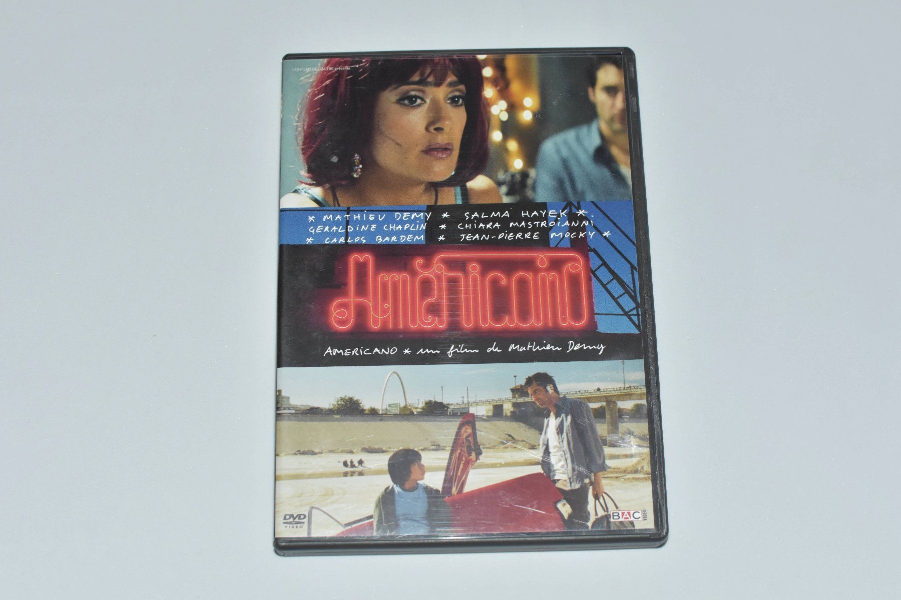 Tutti i DVDs: Americano (Mathieu Demy) – Usato da Belmont-sur-Yverdon venduto da ag97