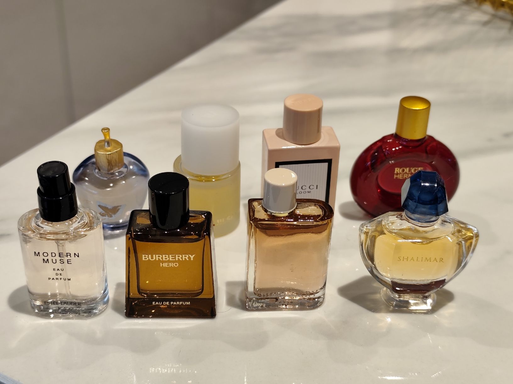 Profumi & Eau de Toilette: Parfume collection miniature – Nuovo (secondo la descrizione) da Männedorf venduto da Ursik_OnlineShop 2