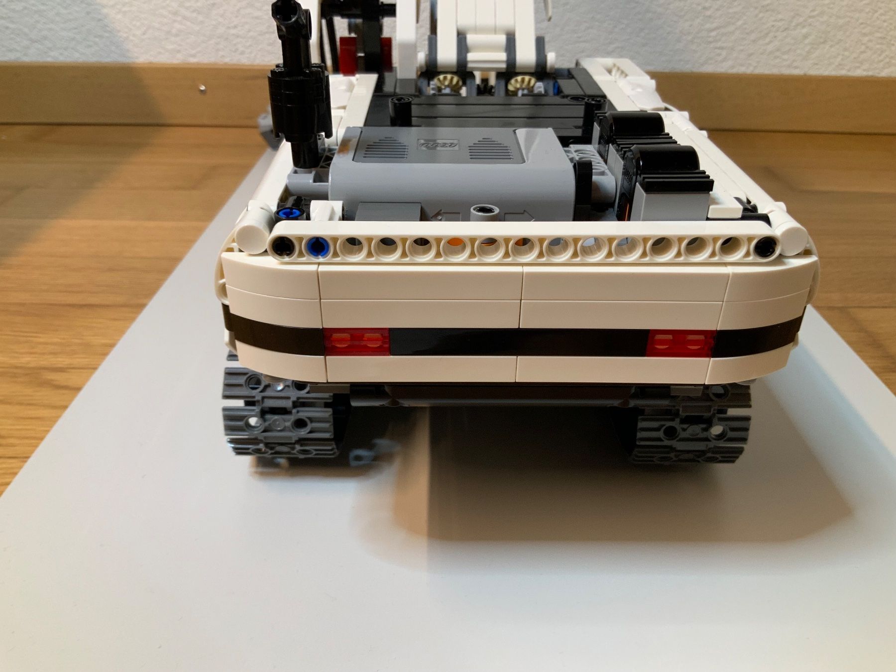 Lego Kit di costruzioni: LEGO Technic 8043 Motorized Excavator White Edition – Nuovo (secondo la descrizione) da Tagelswangen venduto da rotsi 2