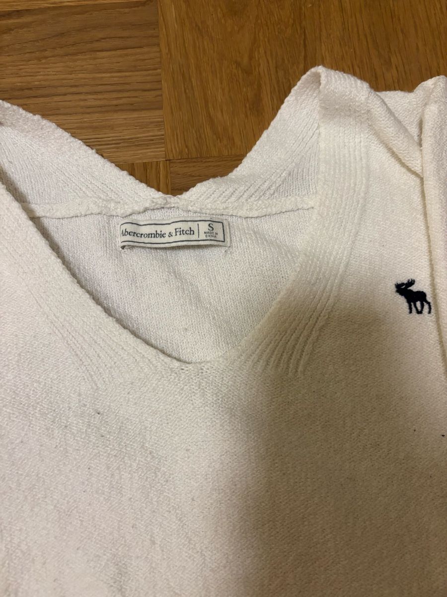 Abercrombie Kleiderpakete: Abercrombie & Gap Sweater Size S – Gebraucht aus Zürich von Mklr 2
