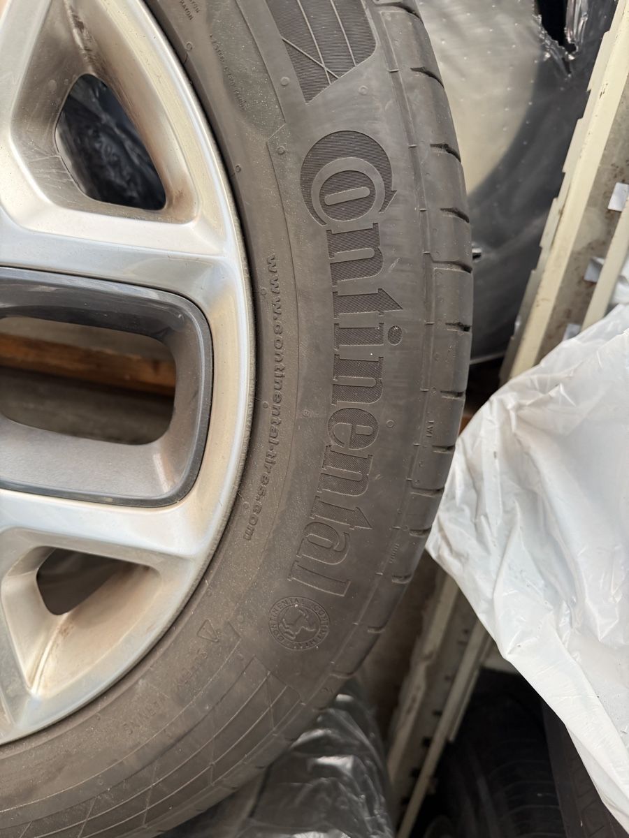 Kia Automobili: Kia Sorento 235/55 R19 – Usato da Lachen SZ venduto da mima41 4