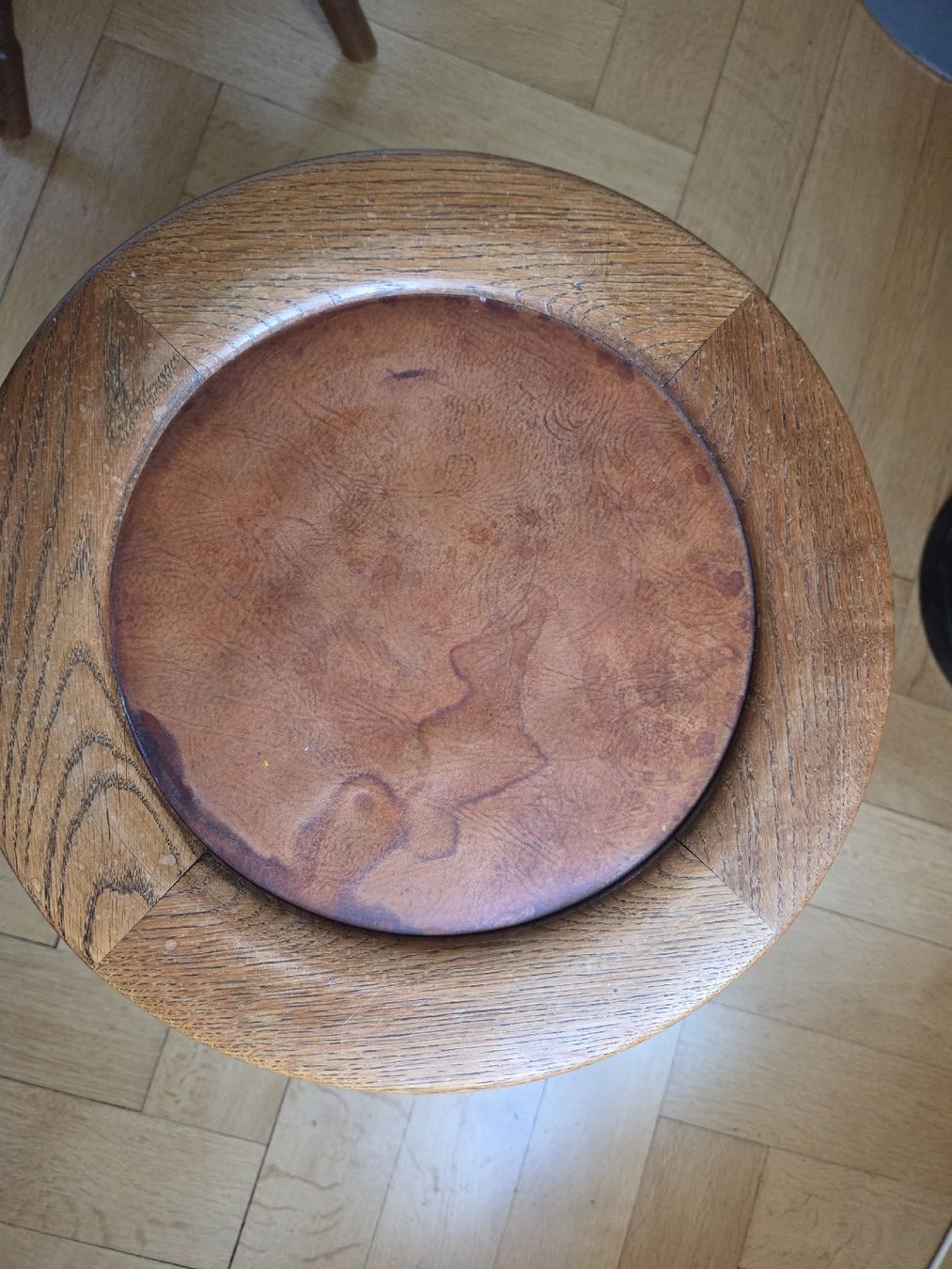 Tabourets: tabouret ancien – D'occasion à Neuchatel par sckkj 2