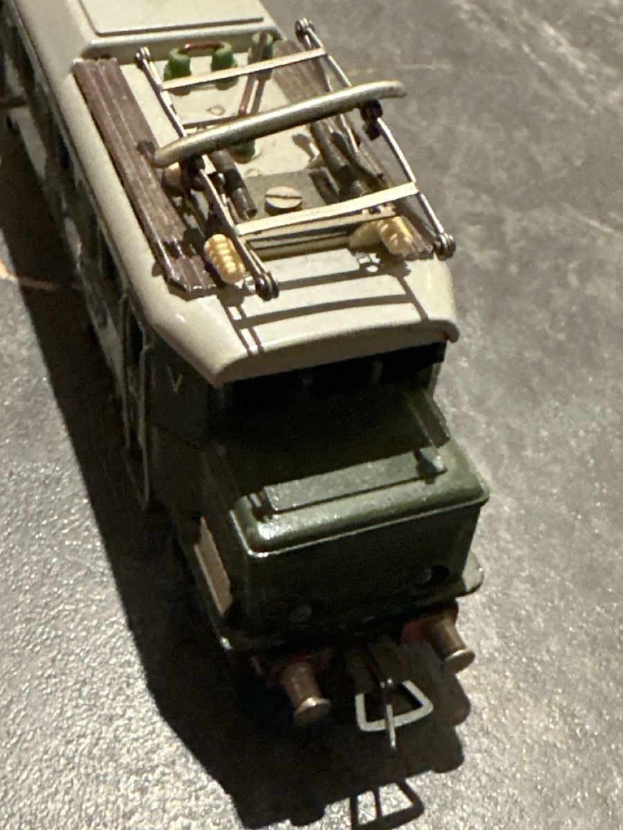 Fleischmann Modellini di ferrovie: Fleischmann 1345 - E-Lok BR E 44 1952 ohne OVP – Usato da Sennwald venduto da HARO-Import 2