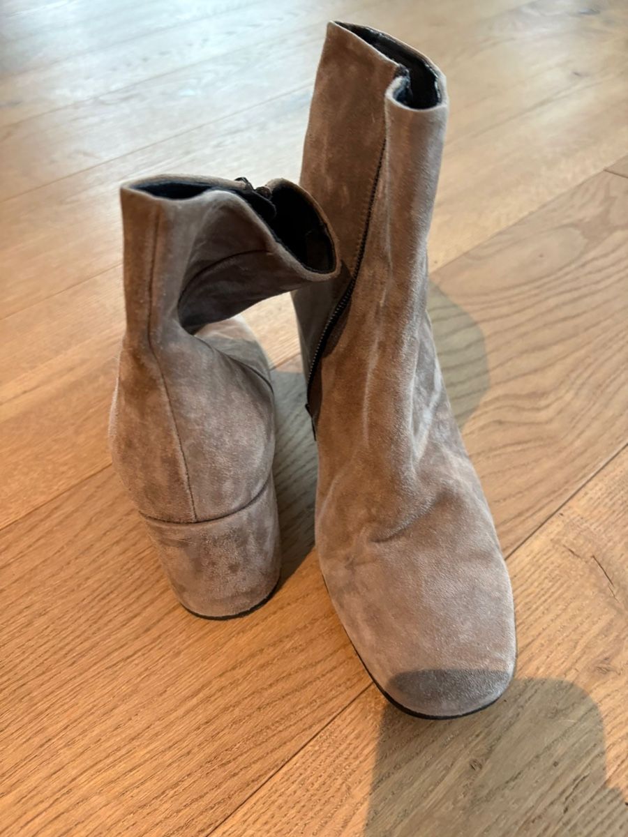 Scarpe da donna: Tosca blu suede boots – Usato da Unterägeri venduto da Tommtes