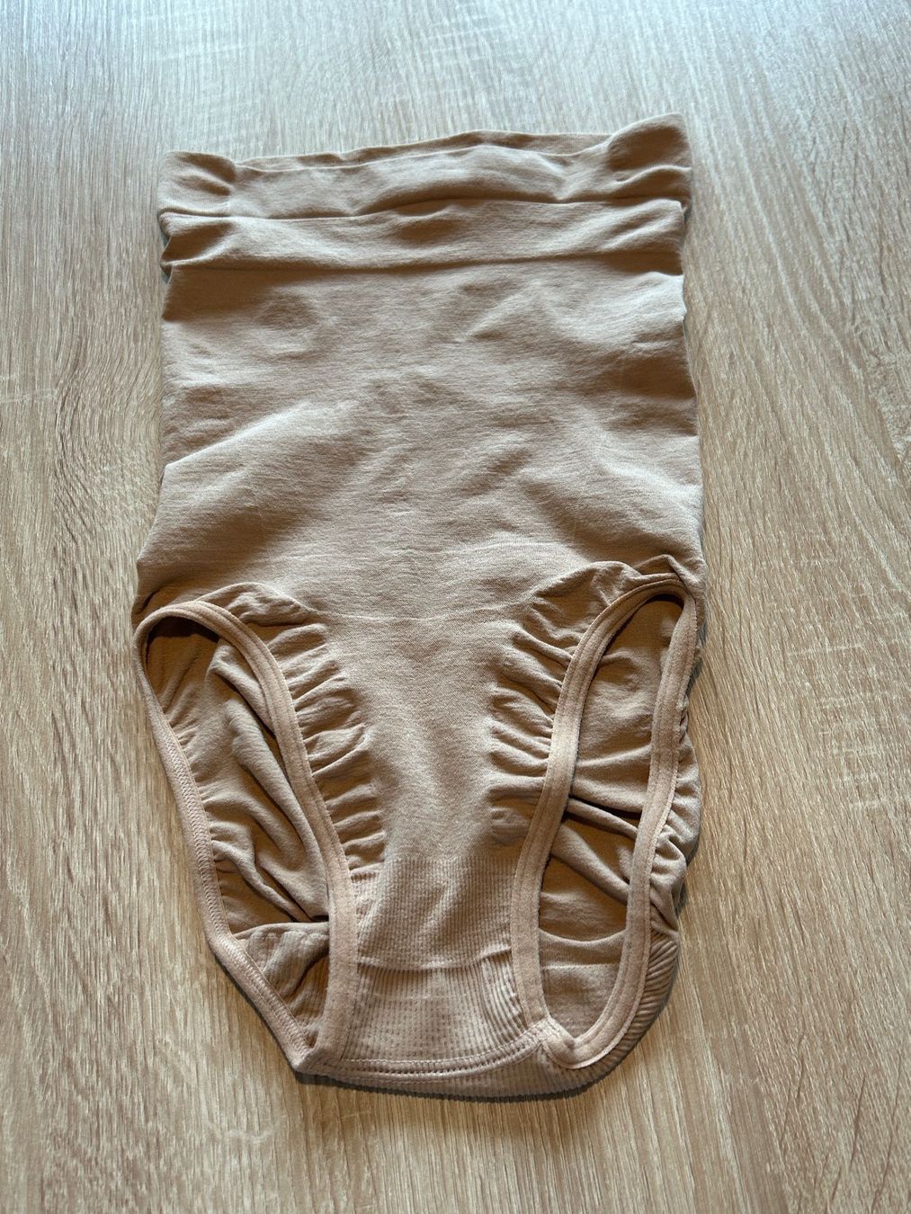 Altra biancheria intima: Bauchweg Unterhose beige von  Body Wrap Shapewear GR. S – Usato da Brunnen venduto da Nala2929