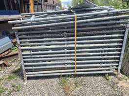 Fassadengerüst / Gerüstmaterial