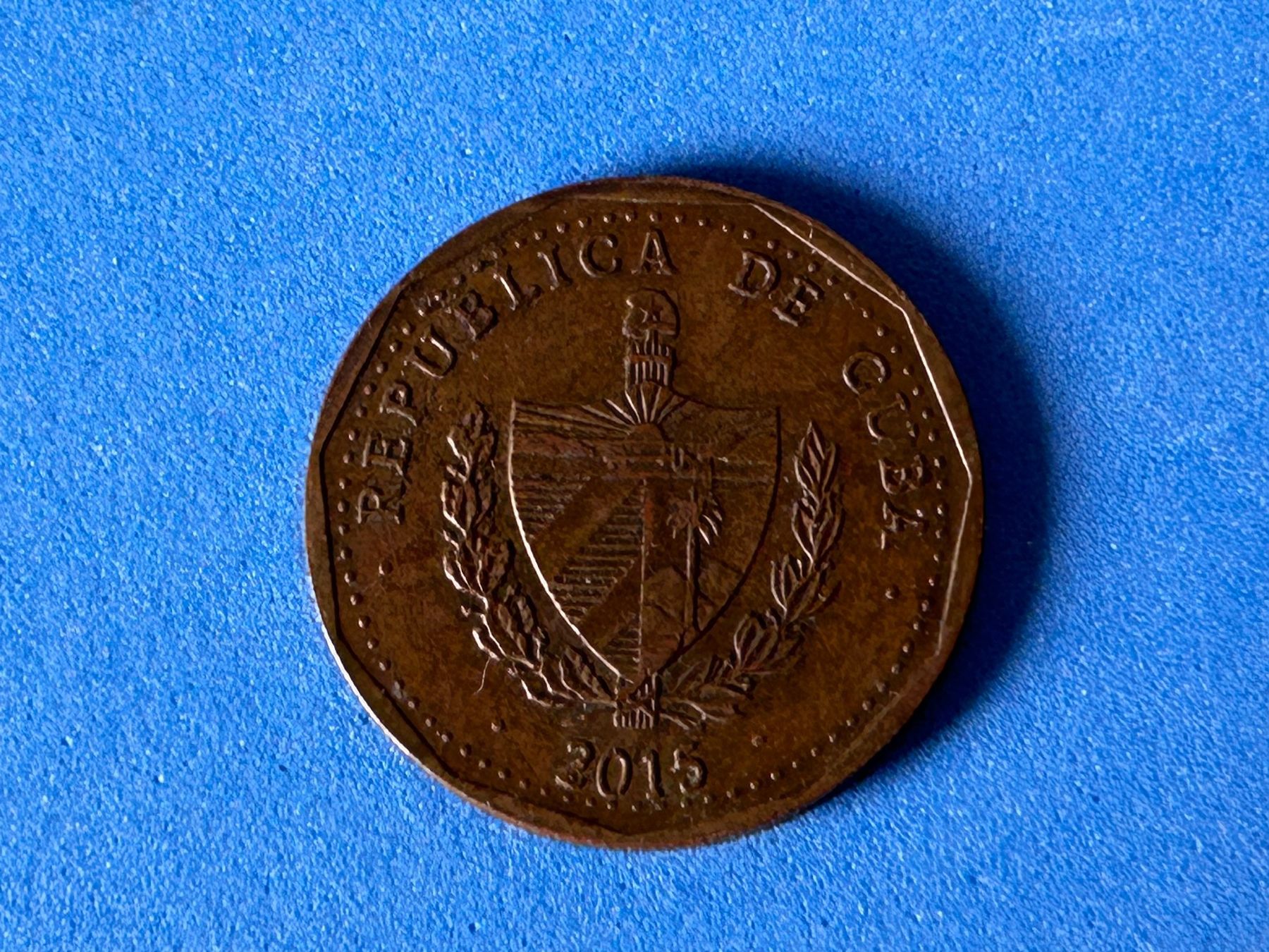 Tutti le monete: Cuba - 1 Peso 2015 – Usato da Corcelles NE venduto da AJKader 6