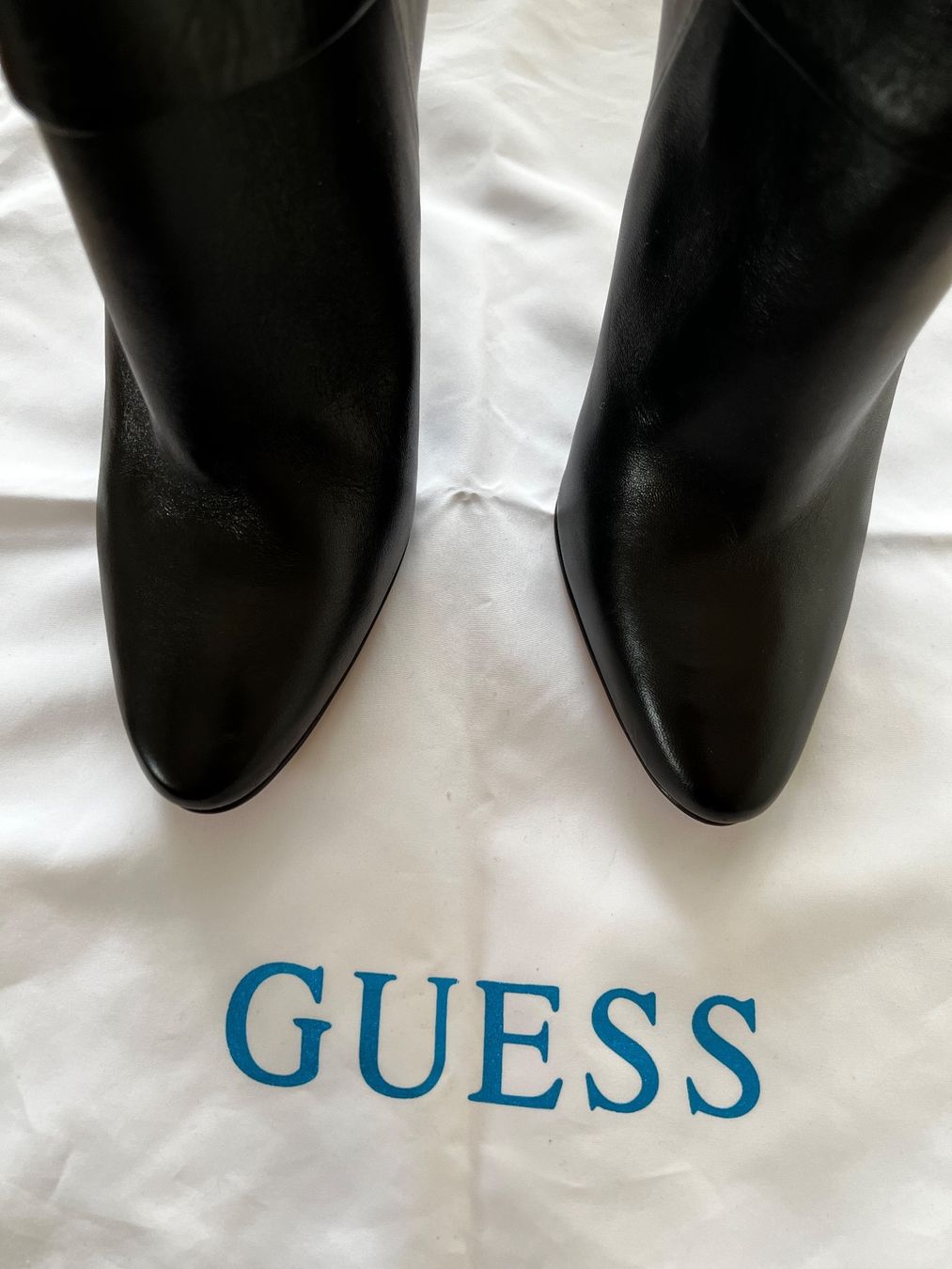 Guess Damenschuhe: Guess – Gebraucht aus Pully von Kalissa 6
