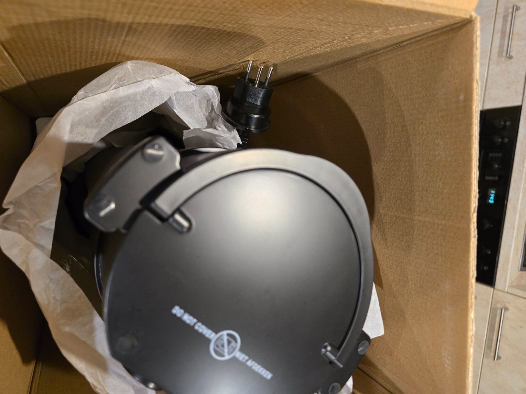 Radiatori: 900W / Terrassenheizer / 55,5cm hoch / Normalpreis 65.- – Nuovo (secondo la descrizione) da Mauren TG venduto da Defrancesco 5