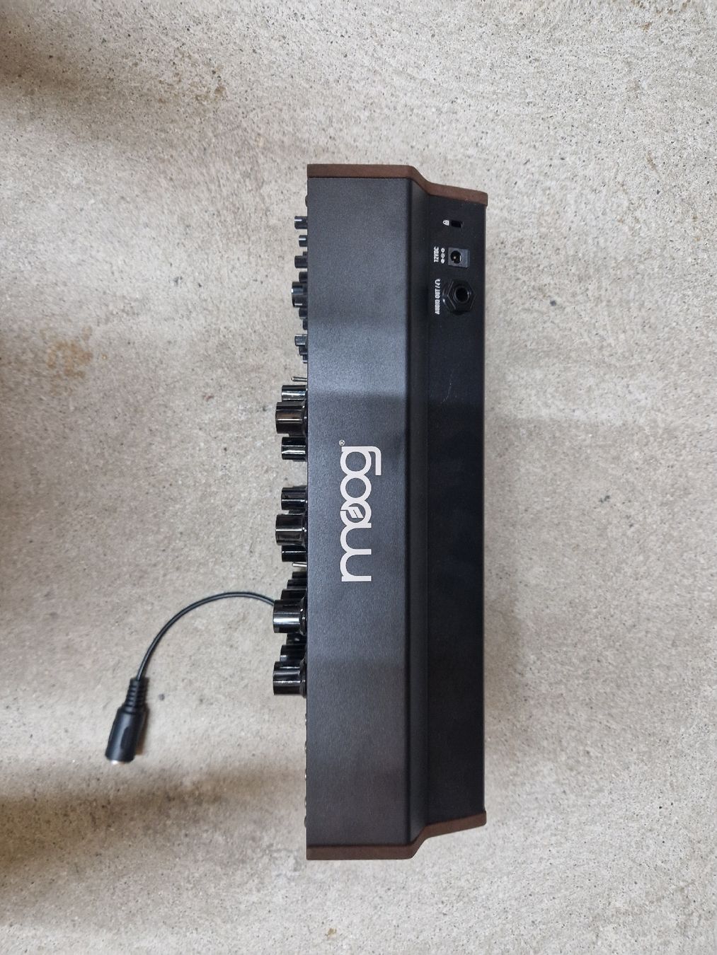 Moog Strumenti musicali: Moog Subharmonicon Semi-Modular Analog Synthesizer – Usato da Bern venduto da Joel4800 2