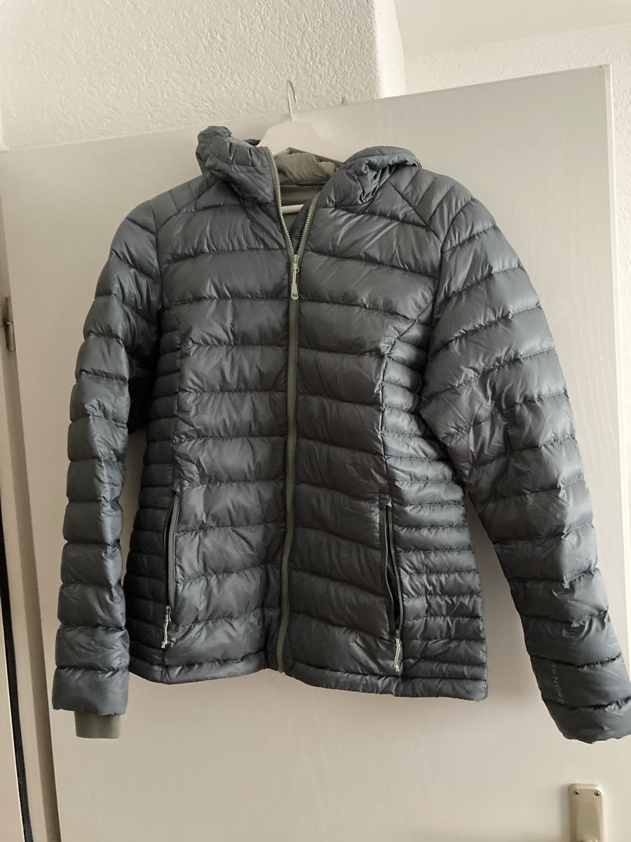 46 Nord Vestes: Jacke grüngrau – D'occasion à Hermetschwil-Staffeln par Morel01