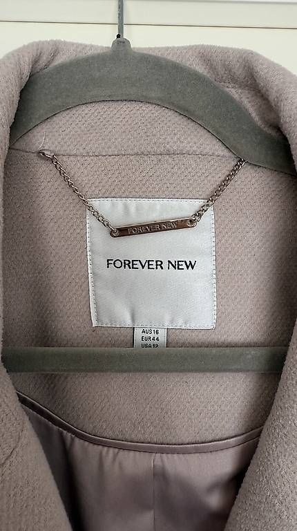 Cappotti: Eleganter Mantel von Forever New – Usato da Wollerau venduto da nad_tkc7 1