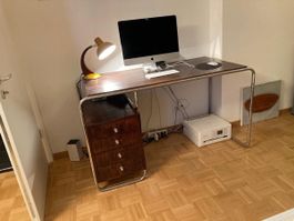 Bauhaus Schreibtisch – Stahlrohr & Holz